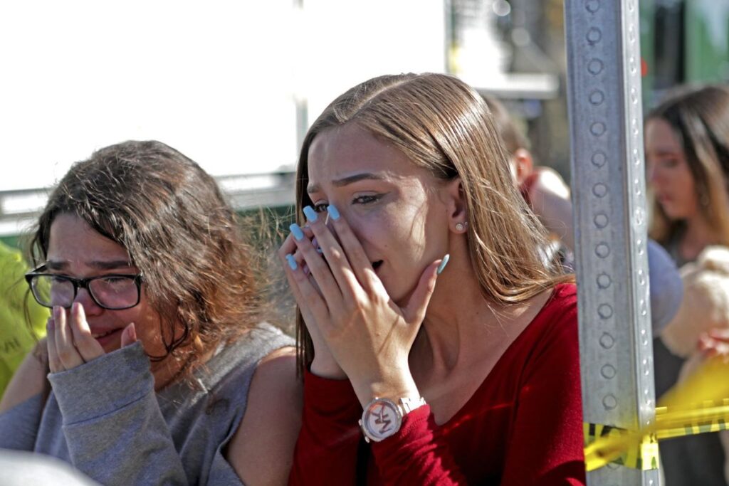 17 Killed in Florida School Shooting, Suspect in Custody 1 Florida