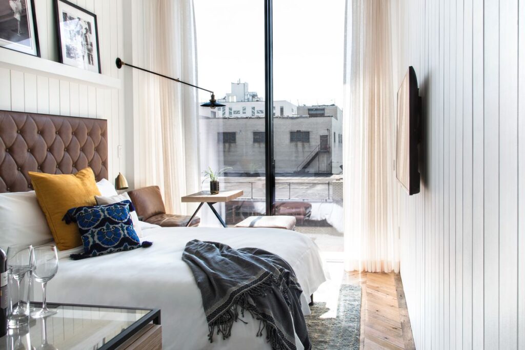Williamsburg Hotel 1 W