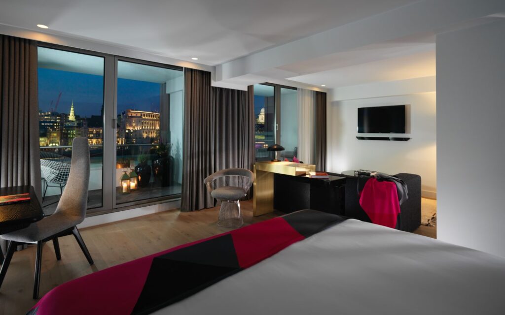 hotel