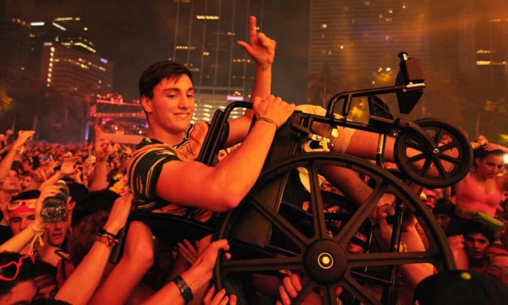 Column: To Finally be Seen, Heard and Acknowledged, and Enjoy the Show 1 wheelchair