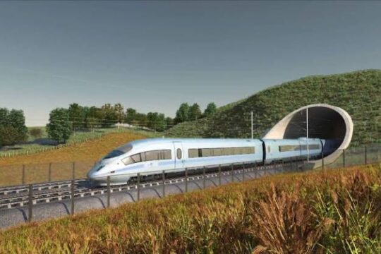High-speed railway in the UK will divide and destroy hundreds of wildlife
