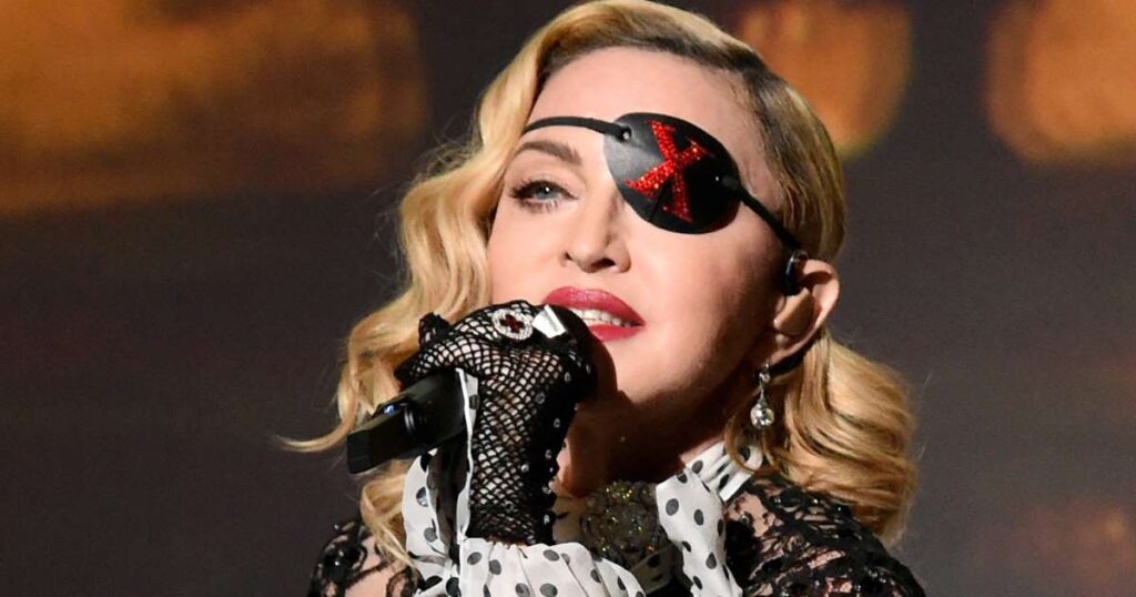 Fans Sue Madonna for Being Late in Concert