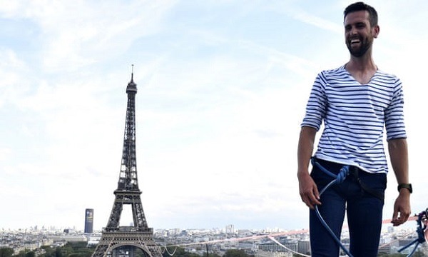 Paulin-after-completing-the-crossing-with-the-Eiffel-Tower-in-the-background