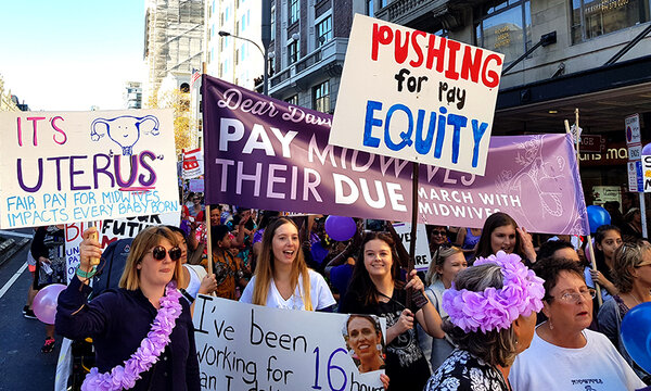 Midwives march over ‘maternity crisis’