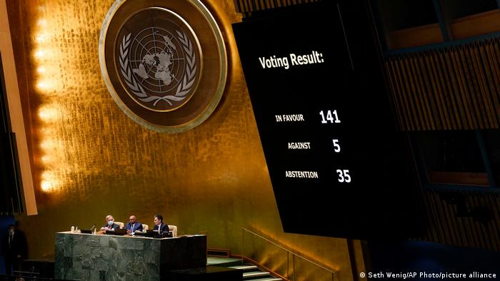 Wests negative view of Russia not shared by world.gif5