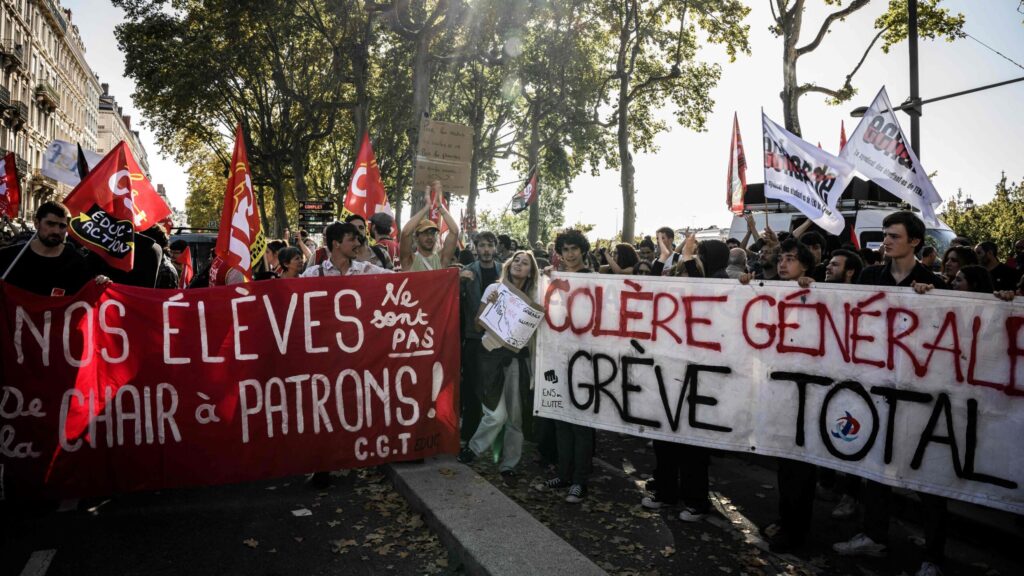 Strike in France scaled 1