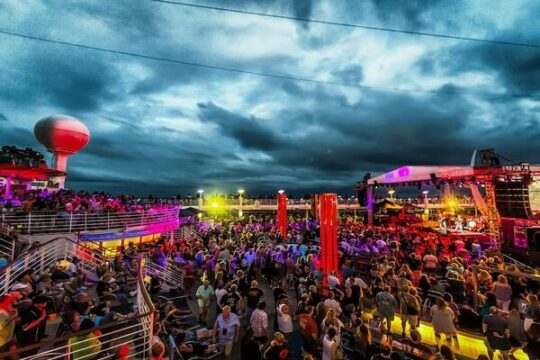 3 Uplifting Music Festivals to Explore This February