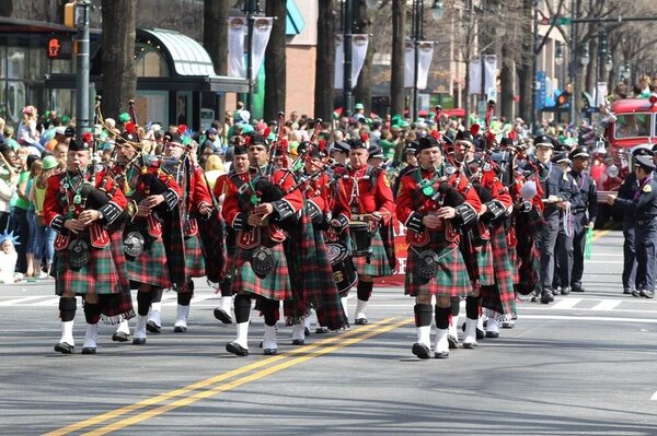 TRAFALGAR SQUARES ST PATRICKS DAY PARADE 2