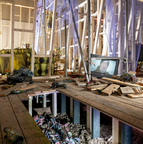 5 Must-See Art Exhibitions This Week! 5 Lindsey Mendick
