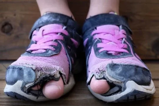 Britain's shame: More than 120,000 children ‘destitute’