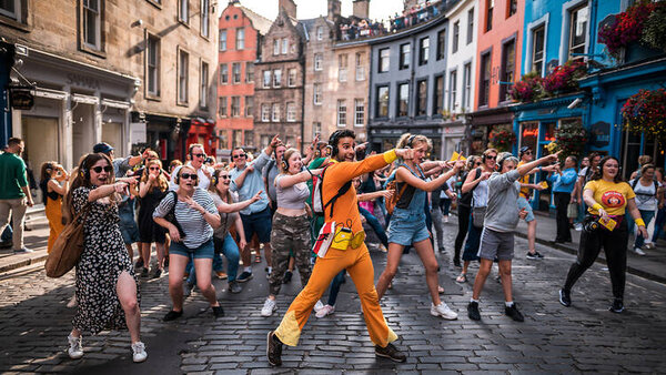 Thursday Thrills: Dive into the Summer Festival Extravaganza! 1 rsz edinburgh festival 2