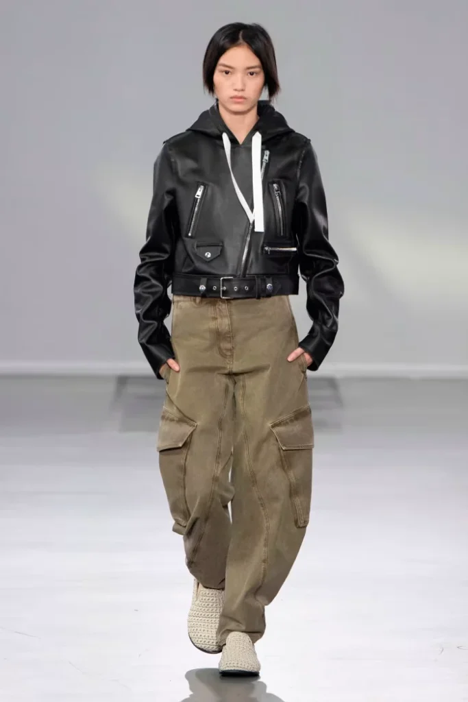 London Fashion Week 2023: Where Art Meets Style 6 ftcms 32df6f8d 29d6 47e7 9d54 3f5355f8df78