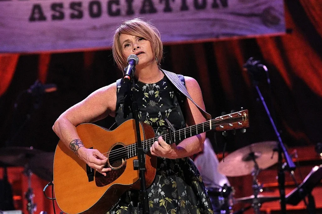 shawn colvin collaborating with steve earle