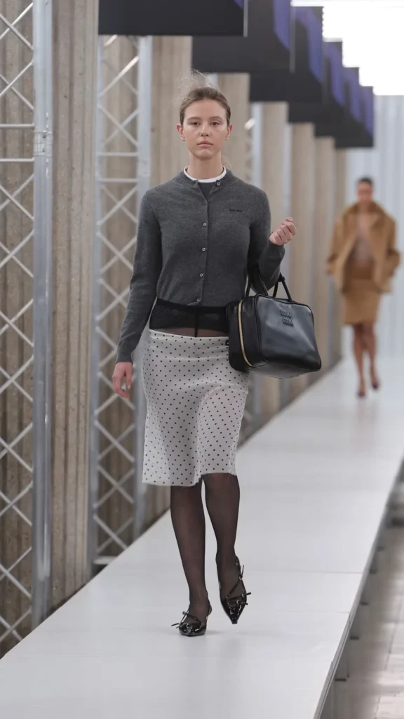 miumiunux color 1280 1280