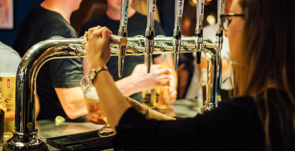 New Year's Eve Guide : Celebrations Across the Globe 5 KA 2016 Bar 13 Web optimised