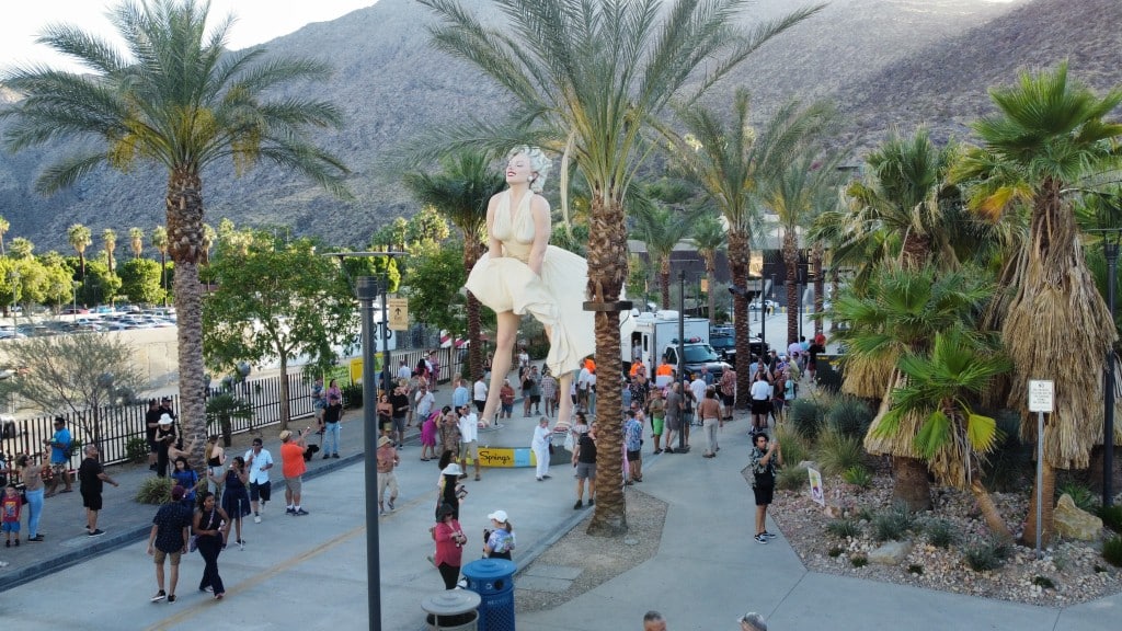 A Global Art Adventure: 5 Must-See Art Fairs in February 5 Intersect Palm Springs California