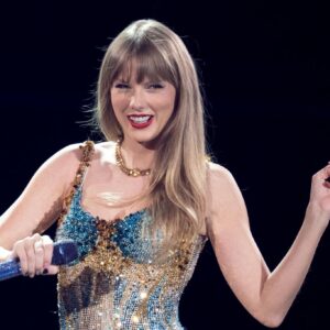 Taylor Swift: From Country Star to Pop Iconoclast