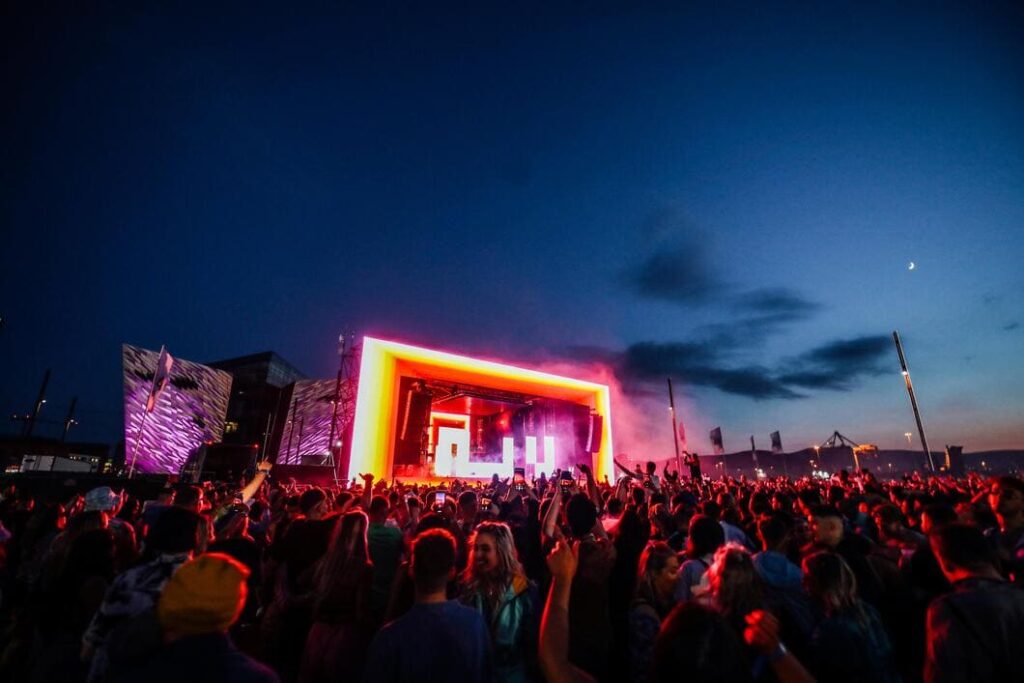 AVA FESTIVAL 2025 1