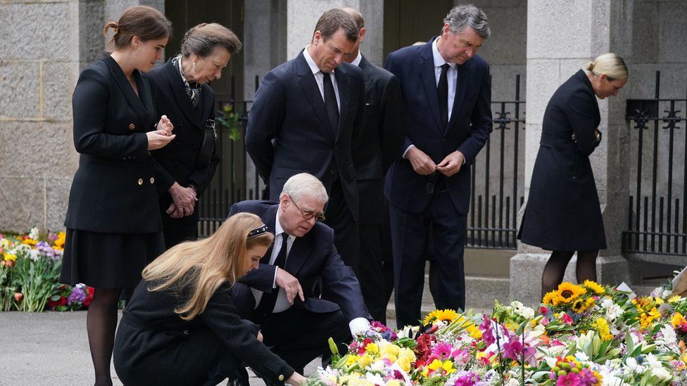 Queen's Death - A Threat to the British Monarchy 1 Queens Funeral